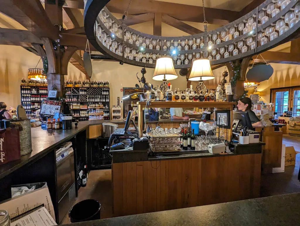 Magnus Ridge Winery photo 2