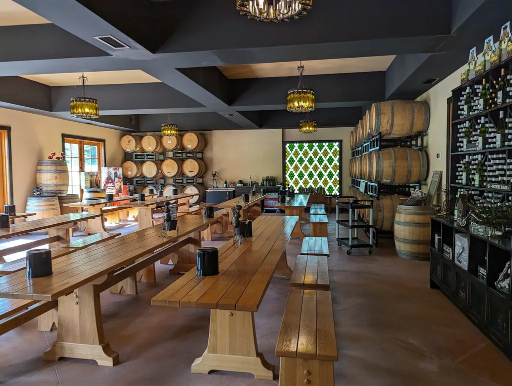 Magnus Ridge Winery photo 4