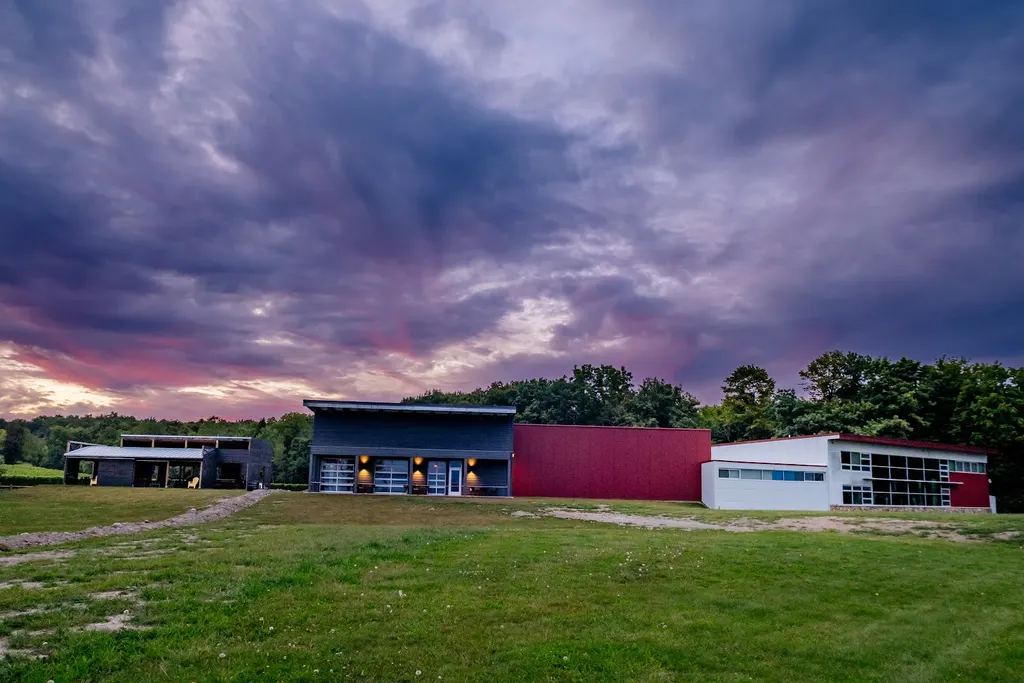Red Tail Ridge Winery photo 4