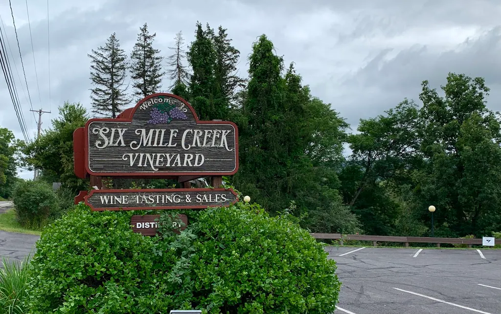 Six Mile Creek Vineyard