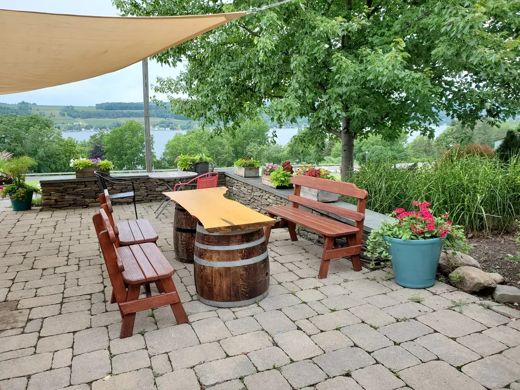 Rooster Hill Vineyards photo 5