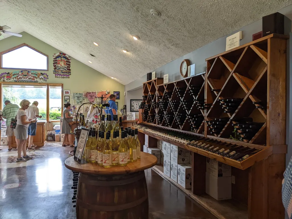 Thirsty Owl Wine Company photo 3
