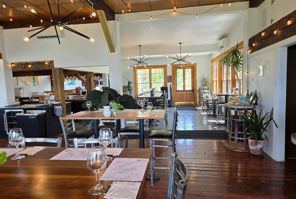 Atwater Vineyards, LLC photo 3