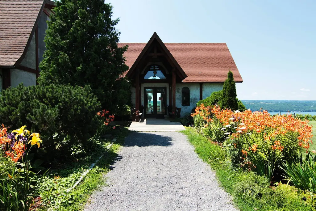 Leidenfrost Vineyards