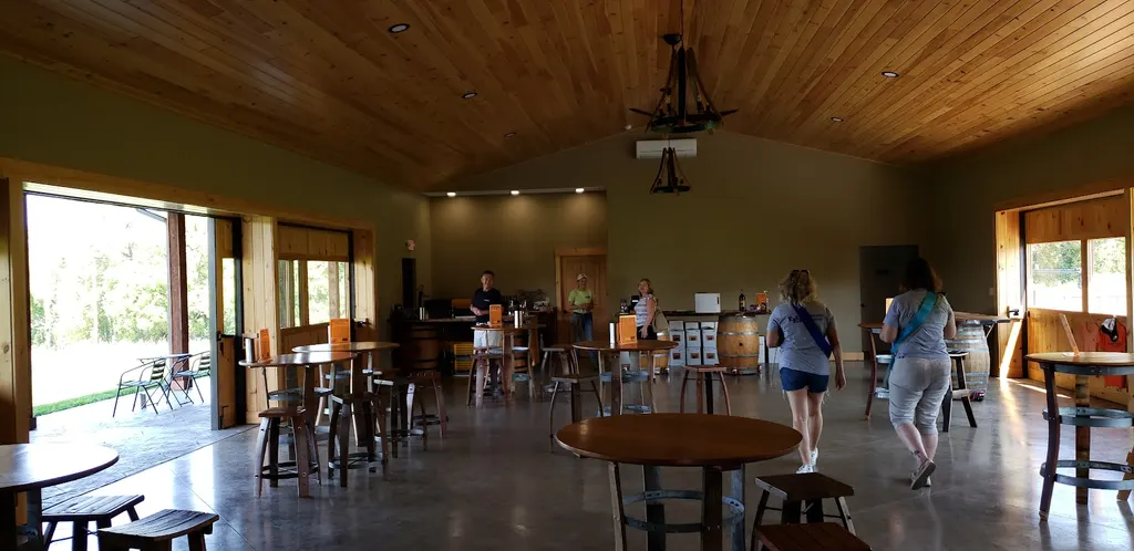 Flatt Rock Wine Cellars photo 2
